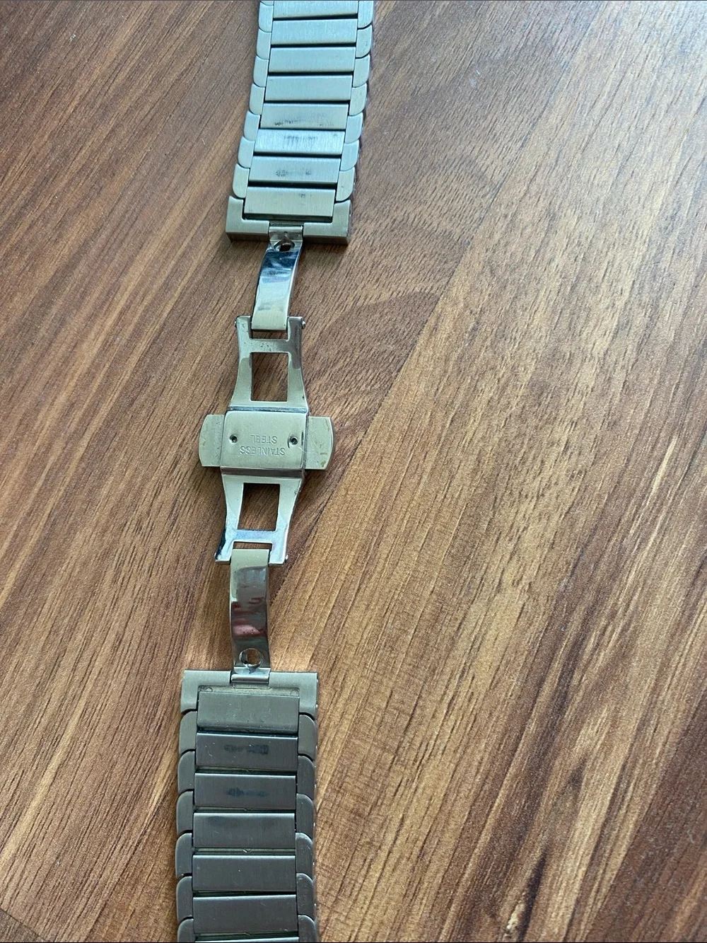 Apple premium gray
